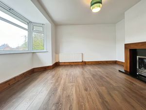 Lounge- click for photo gallery